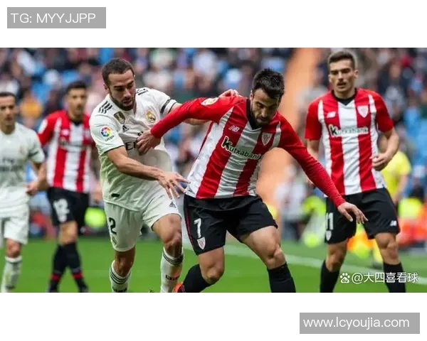 瓦伦西亚主场不敌毕尔巴鄂,球队连续三轮未能取胜,危机重重 瓦伦西亚主场不敌毕尔巴鄂,球队连续三轮未能取胜,危机重重