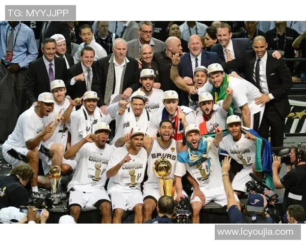 马刺主帅波波维奇力挺球队新秀,称其是未来之星 马刺主帅波波维奇力挺球队新秀,称其是未来之星